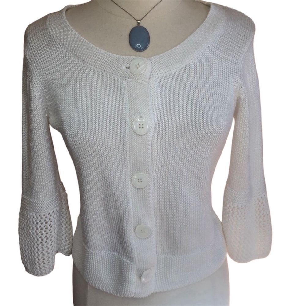 Jones New York White knit Button up Cardigan w/3/4”Sleeves Size Medium